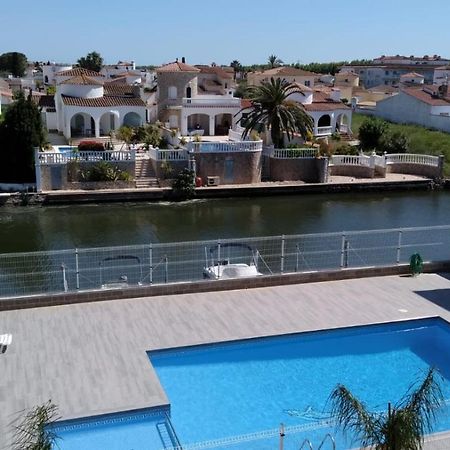 Apartament Amb Piscina Ampuriabrava Exterior foto